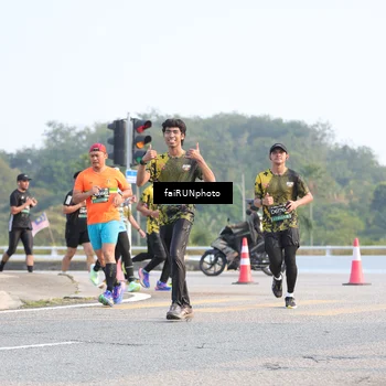 Runner Photo 6548582