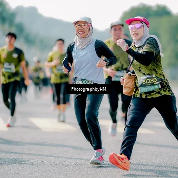 Runner Photo 6548658