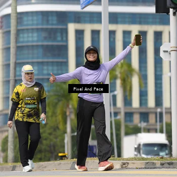 Runner Photo 6548667