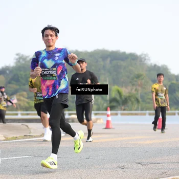 Runner Photo 6548695