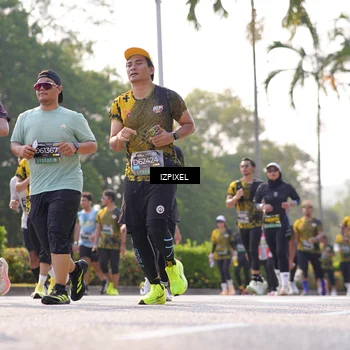 Runner Photo 6548705
