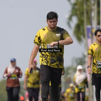 Runner Photo 6548711