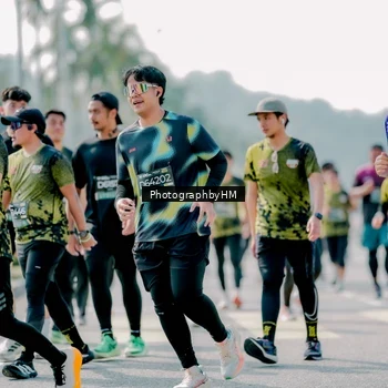 Runner Photo 6548718