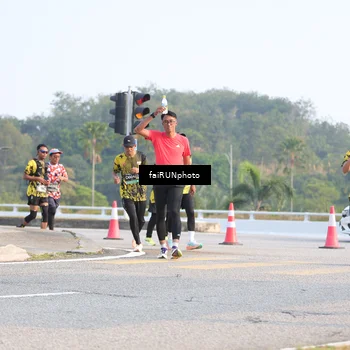 Runner Photo 6548731