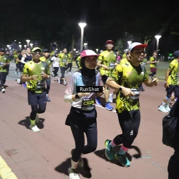 Runner Photo 6548737