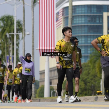 Runner Photo 6548742