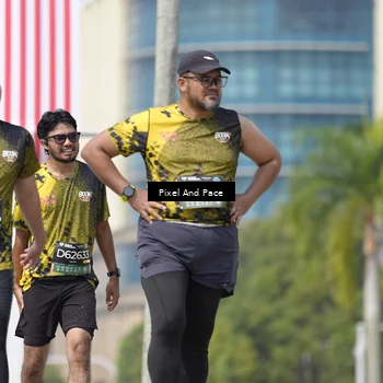Runner Photo 6548808