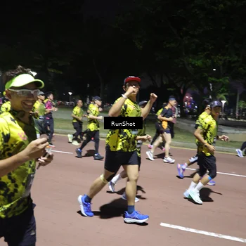 Runner Photo 6548833