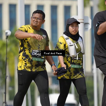 Runner Photo 6548836