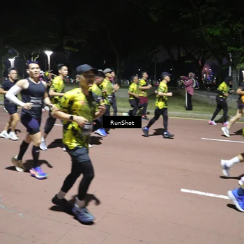 Runner Photo 6548881