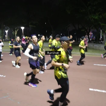 Runner Photo 6548887