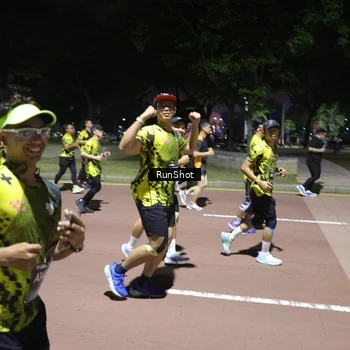 Runner Photo 6548888