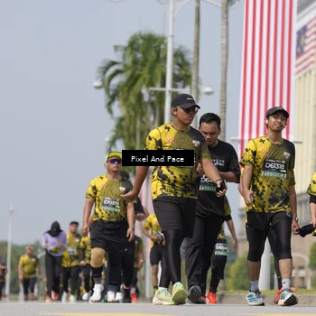 Runner Photo 6548889