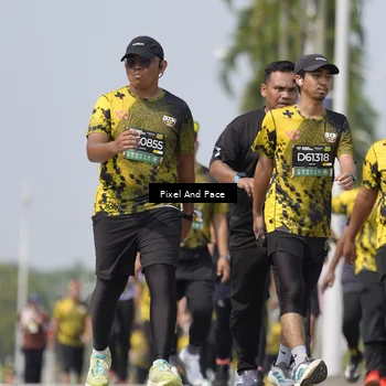 Runner Photo 6548907