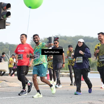 Runner Photo 6548922