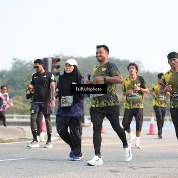 Runner Photo 6548925