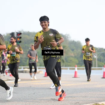 Runner Photo 6548955
