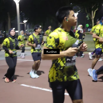 Runner Photo 6548976
