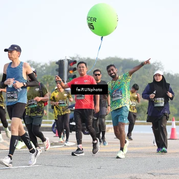 Runner Photo 6548993