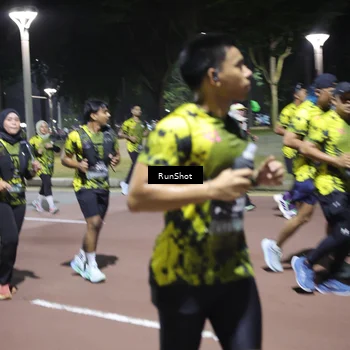 Runner Photo 6548998