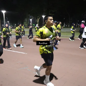 Runner Photo 6549004