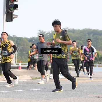 Runner Photo 6549010