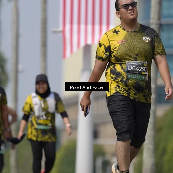 Runner Photo 6549012