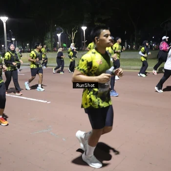 Runner Photo 6549029