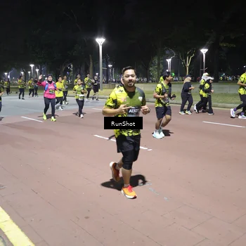 Runner Photo 6549033