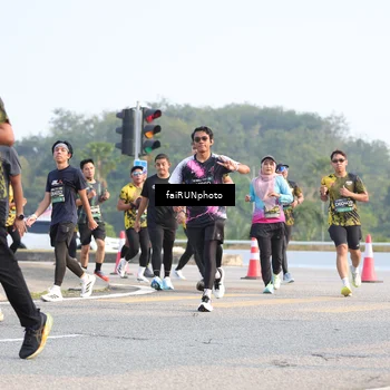 Runner Photo 6549042