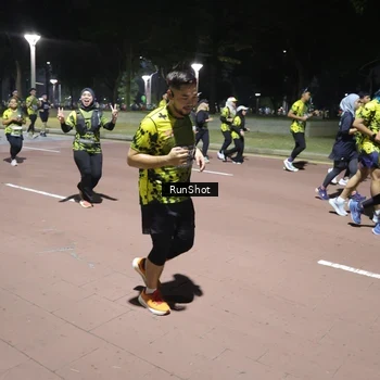 Runner Photo 6549064