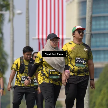 Runner Photo 6549078