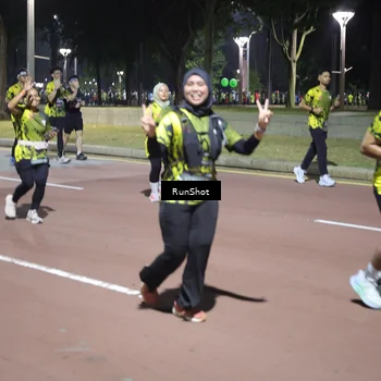 Runner Photo 6549079