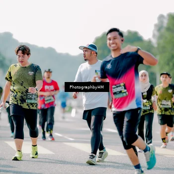 Runner Photo 6549135