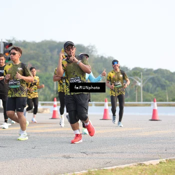 Runner Photo 6549139