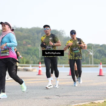 Runner Photo 6549147
