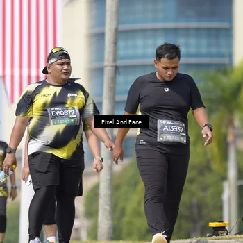 Runner Photo 6549150