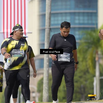 Runner Photo 6549155