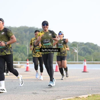 Runner Photo 6549174