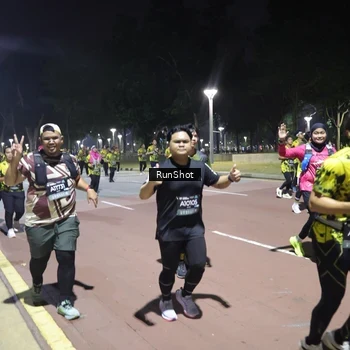 Runner Photo 6549175