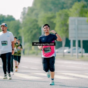 Runner Photo 6549178