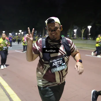 Runner Photo 6549236