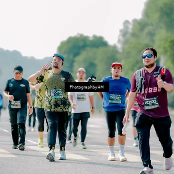 Runner Photo 6549295