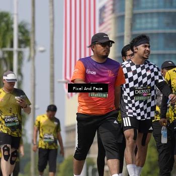 Runner Photo 6549307