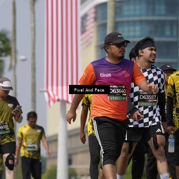 Runner Photo 6549315