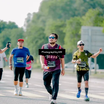 Runner Photo 6549359