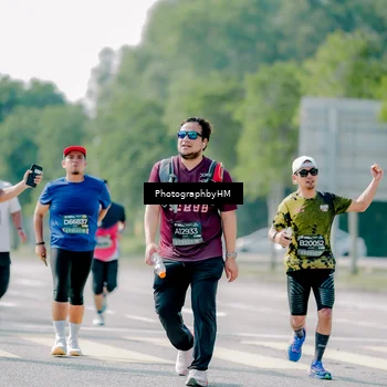 Runner Photo 6549362