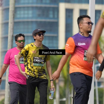 Runner Photo 6549371