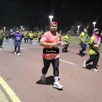Runner Photo 6549410