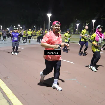 Runner Photo 6549428
